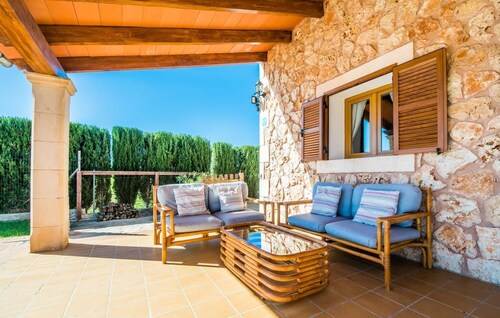 Stunning home in Sencelles with private swimming pool, can be inside or outside