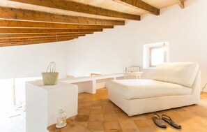 Interior - Nice home in Sant Llorenc with private swimming pool, can be inside or outside (Sant Llorenc)