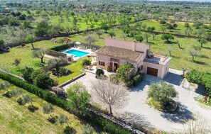 Exterior - Nice home in Can Picafort with private swimming pool, can be inside or outside (Can Picafort)