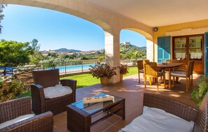Outdoor dining - Amazing home in Arta with private swimming pool, can be inside or outside (Arta)