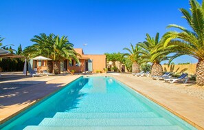 Pool - Beautiful home in Ses Covetes (Ses Covetes)