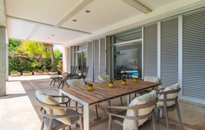Outdoor dining - Awesome home in Port Verd with sauna (Port Verd)