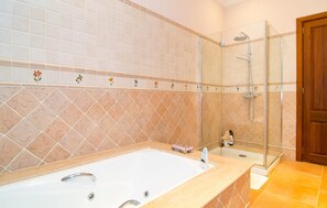 Een douche, een haardroger