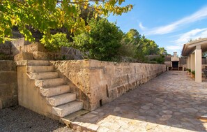 Property grounds - Cozy home in Santa Margalida (Santa Margalida)