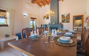 interior - Lovely home in Manacor with private swimming pool, can be inside or outside (Manacor)