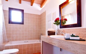 Shower, hair dryer - Beautiful home in Sant Llorenc (Sant Llorenc)