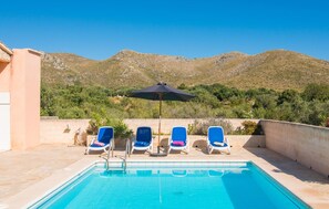 Pool - Lovely home in Capdepera with private swimming pool, can be inside or outside (Capdepera)