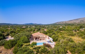 Pool - Lovely home in Capdepera with private swimming pool, can be inside or outside (Capdepera)