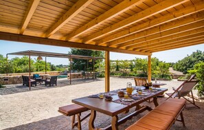 outside - Gorgeous home in Buger with private swimming pool, can be inside or outside (Buger)