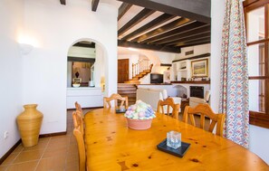 Dining - Stunning home in Andratx with private swimming pool, can be inside or outside (Andratx)