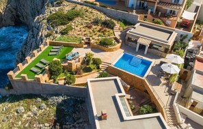 Exterior - Cozy home in Cala Ratjada with private swimming pool, can be inside or outside (Cala Ratjada)
