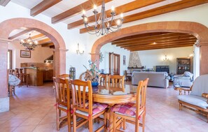 Interior - Beautiful home in Cala Murada (Cala Murada)