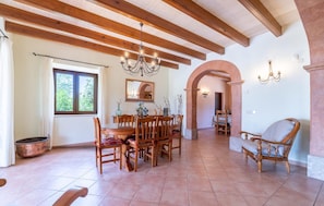 Dining - Beautiful home in Cala Murada (Cala Murada)