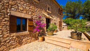 DĂ©tail de lâextĂ©rieur