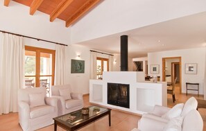 Interior - Beautiful home in Calonge with private swimming pool, can be inside or outside (Calonge)
