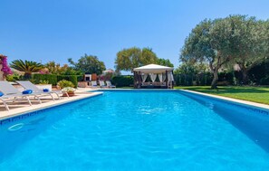 Pool - Amazing home in Portocolom with private swimming pool, can be inside or outside (Portocolom)