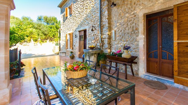Outdoor dining - Gorgeous home in Campanet with private swimming pool, can be inside or outside (Campanet)