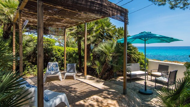 Terrace/patio - Gorgeous home in Cala Ratjada (Cala Ratjada)