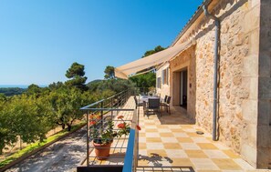Outdoor dining - Awesome home in Arta with private swimming pool, can be inside or outside (Arta)
