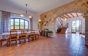 Dining - Nice home in Portocolom with private swimming pool, can be inside or outside (Portocolom)