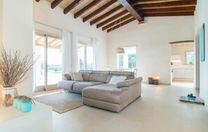 TV - Stunning home in Arta with private swimming pool, can be inside or outside (Arta)
