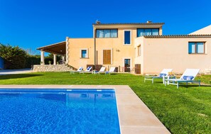 Pool - Cozy home in Manacor with private swimming pool, can be inside or outside (Manacor)