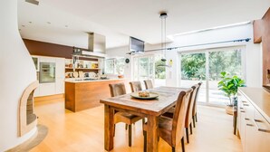 Dining - Nice home in Costa dels Pins (Costa dels Pins)