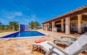 Pool - Beach front home in Sa Rapita (Sa Rapita)