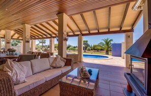 TV - Beach front home in Sa Rapita (Sa Rapita)