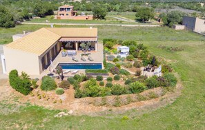 Exterior - Cozy home in Campos with private swimming pool, can be inside or outside (Campos)