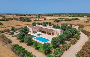 Exterior - Beautiful home in Campos with private swimming pool, can be inside or outside (Campos)