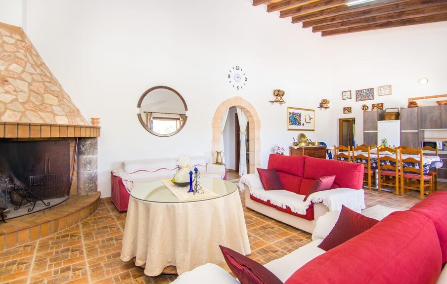 Luxurious Home In Campos With Private Swimming Pool, Can Be Inside Or Outside - Campos