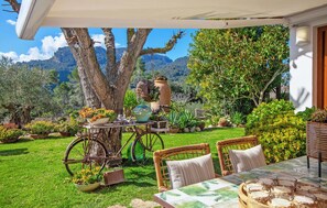 Outdoor dining - Stunning home in Esporles with private swimming pool, can be inside or outside (Esporles)
