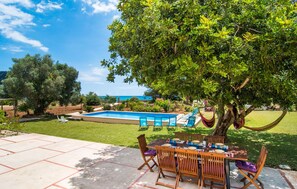 Outdoor dining - Luxurious home in Son Servera (Son Servera)