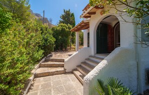 Property grounds - Amazing home in Betlem with private swimming pool, can be inside or outside (Betlem)