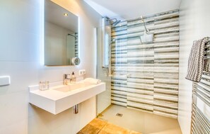 Dusche, Haartrockner