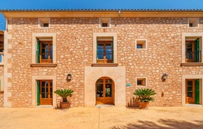 Exterior - Son Fadri­ de Campos (Campos)