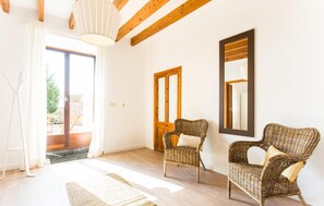 Interior - Amazing home in Sant Llorenc (Sant Llorenc)
