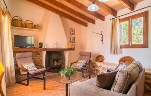 Interior - Cozy home in Canyamel with private swimming pool, can be inside or outside (Canyamel)
