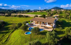 Exterior - Nice home in Son Servera with private swimming pool, can be inside or outside (Son Servera)
