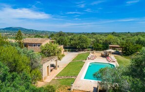 Pool - Cozy home in Santanyi with private swimming pool, can be inside or outside (Santanyi)