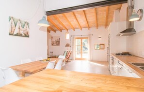 Kühlschrank, Ofen, Herdplatte, Geschirrspüler