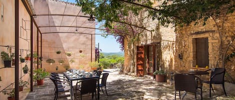 Restauration en plein air