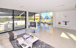 Interior - Awesome home in Son Serra de Marina (Son Serra de Marina)