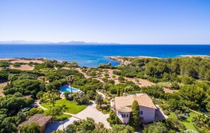 Exterior - Cozy home in Colonia de Sant Pere (Colonia de Sant Pere)