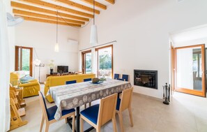 Dining - 3 bedroom cozy home in Alcudia (Alcudia)