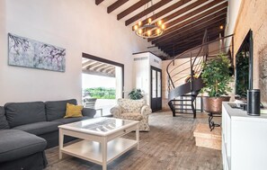 TV - Beautiful home in Arta with private swimming pool, can be inside or outside (Arta)