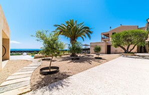 Property grounds - Awesome apartment in Colonia de Sant Jordi (Colonia de Sant Jordi)