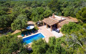 Exterior - Stunning home in Campos with private swimming pool, can be inside or outside (Campos)