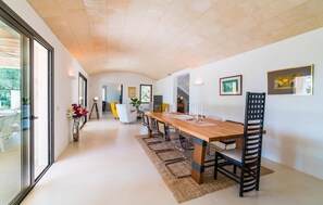 interior - Nice home in Portocolom with private swimming pool, can be inside or outside (Portocolom)